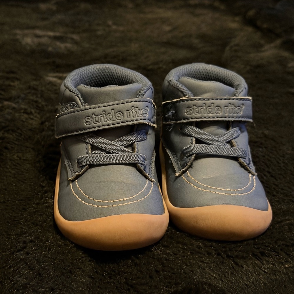 Munchkin by Stride Rite baby shoes